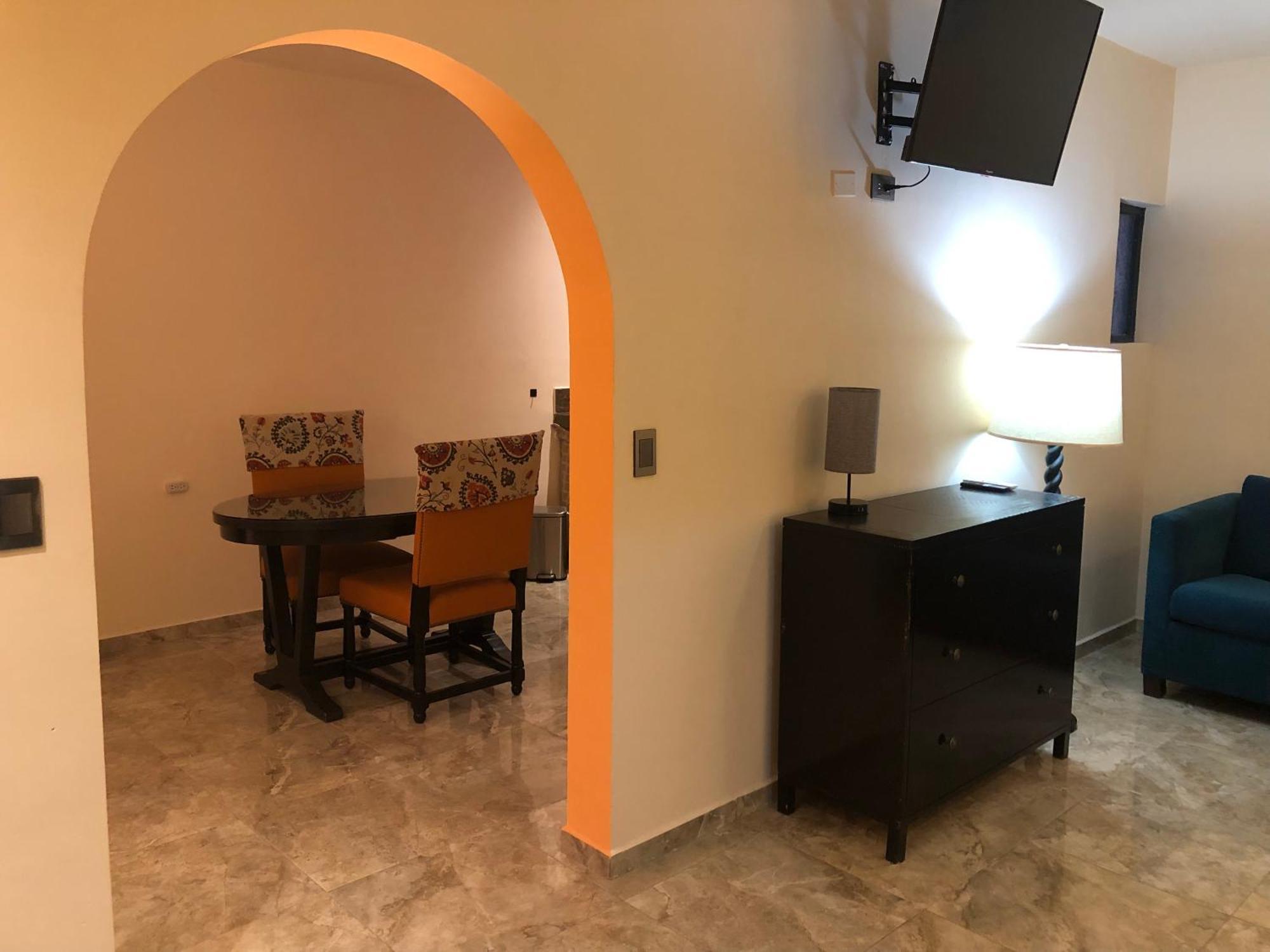 Tres Iguanas Apart Hotel - New, Cozy & Spacious Flats, Short Walk To Beach Лорето Экстерьер фото