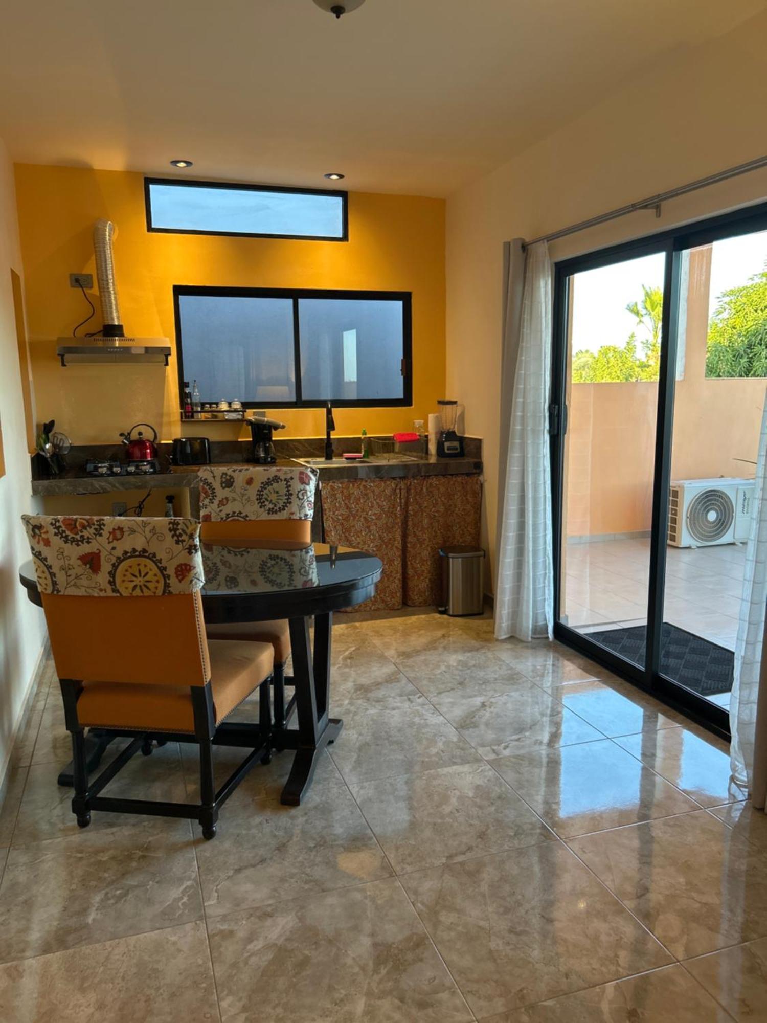 Tres Iguanas Apart Hotel - New, Cozy & Spacious Flats, Short Walk To Beach Лорето Экстерьер фото
