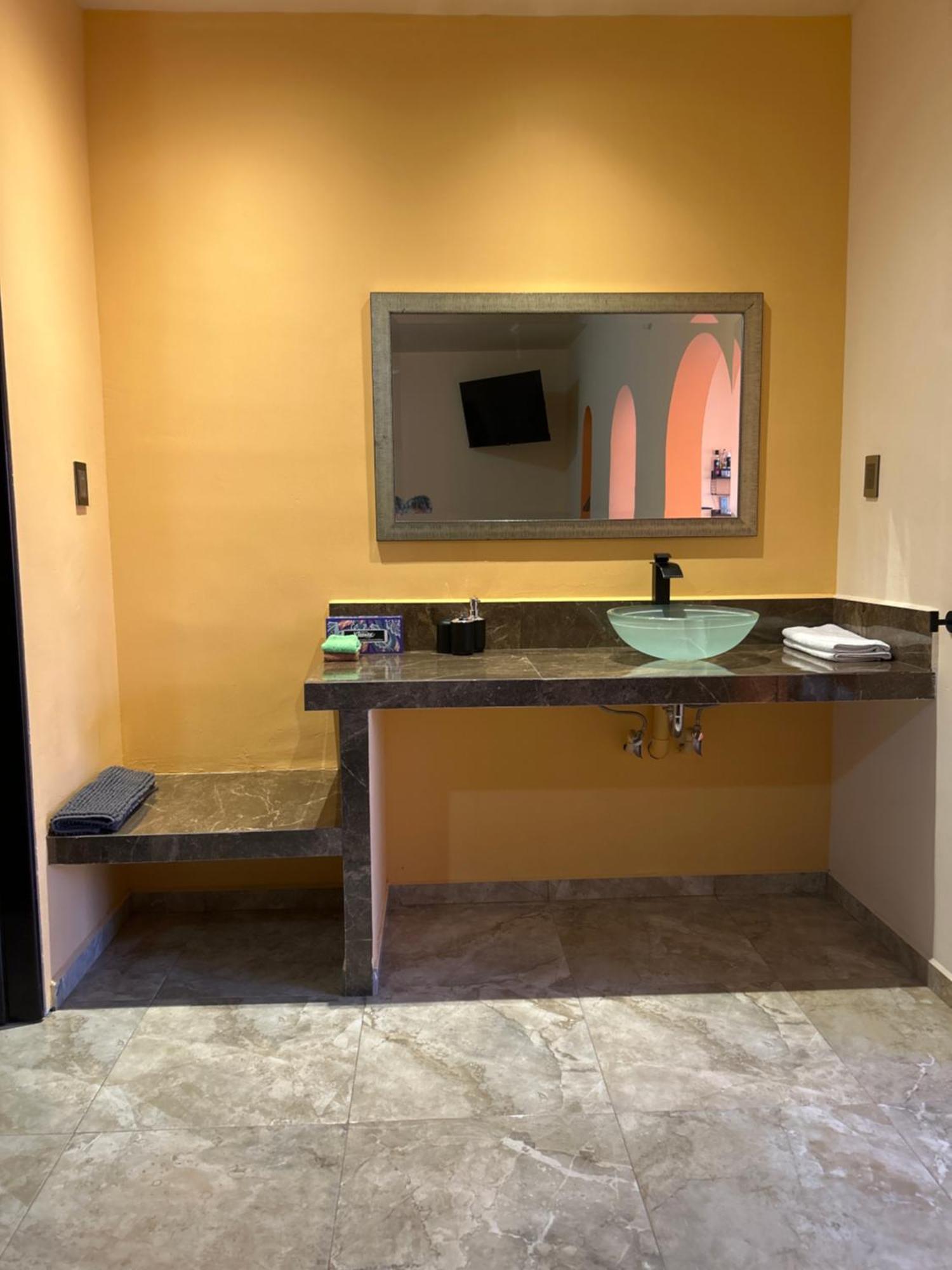 Tres Iguanas Apart Hotel - New, Cozy & Spacious Flats, Short Walk To Beach Лорето Экстерьер фото